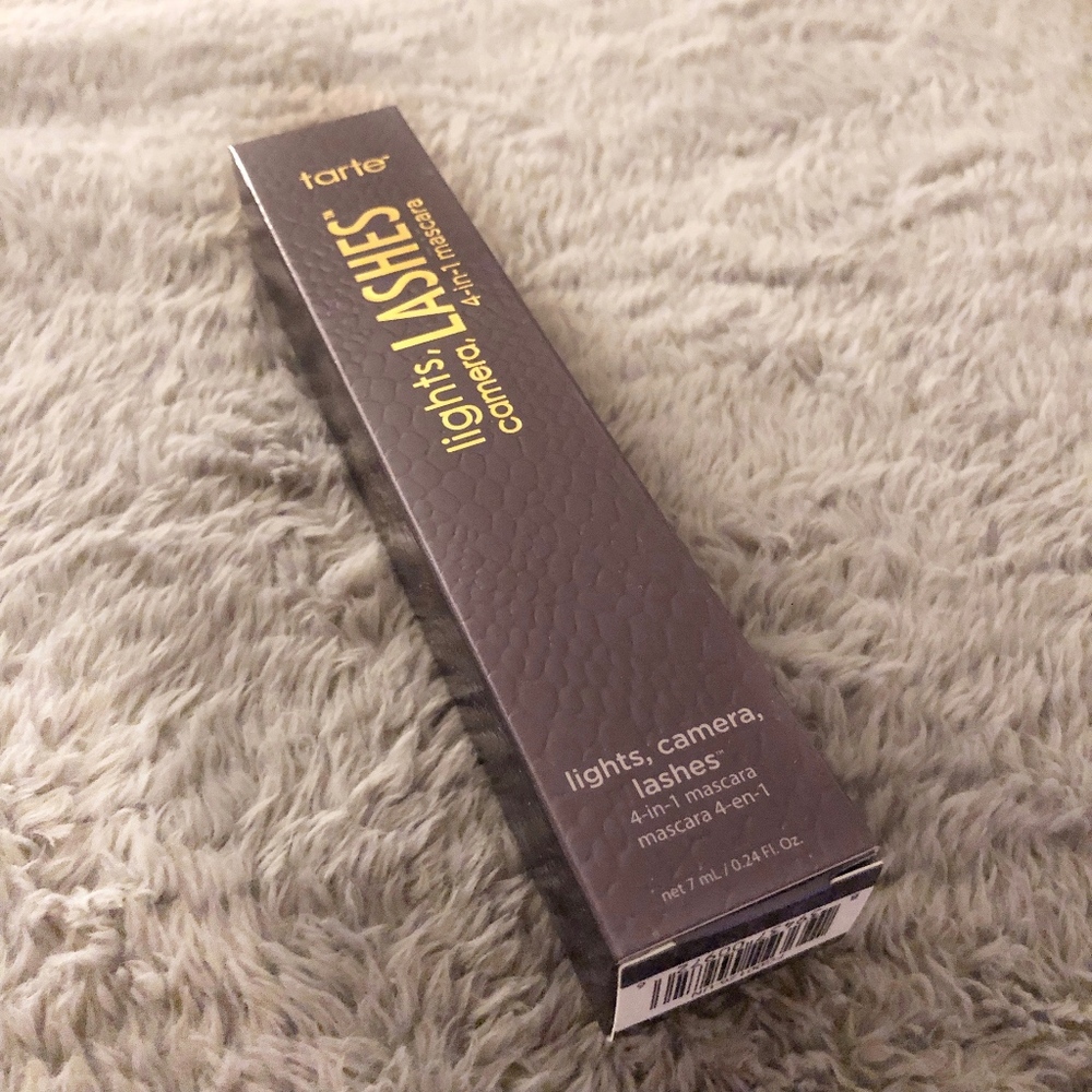 Lights, Camera, Lashes™ 4-in-1 Mascara